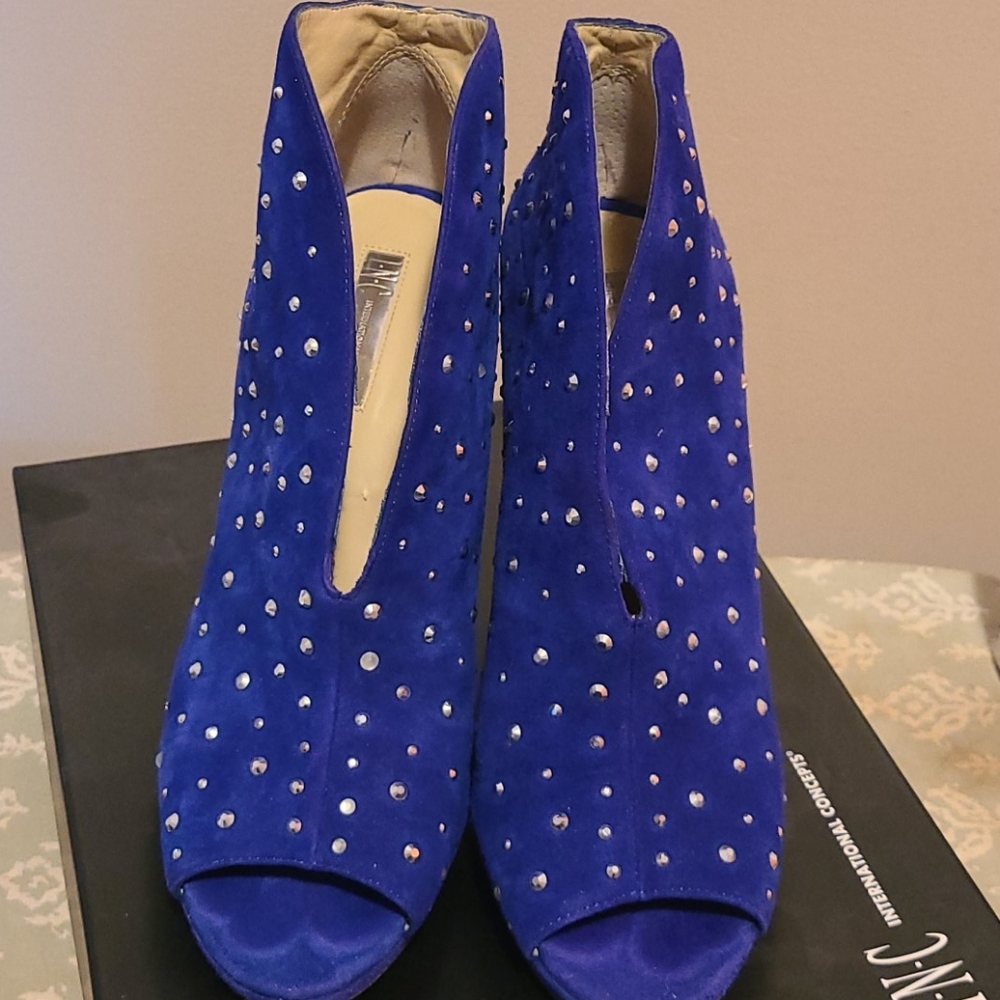 Ink blue shoes size 10 M